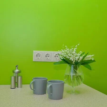 Elegant Lux Green